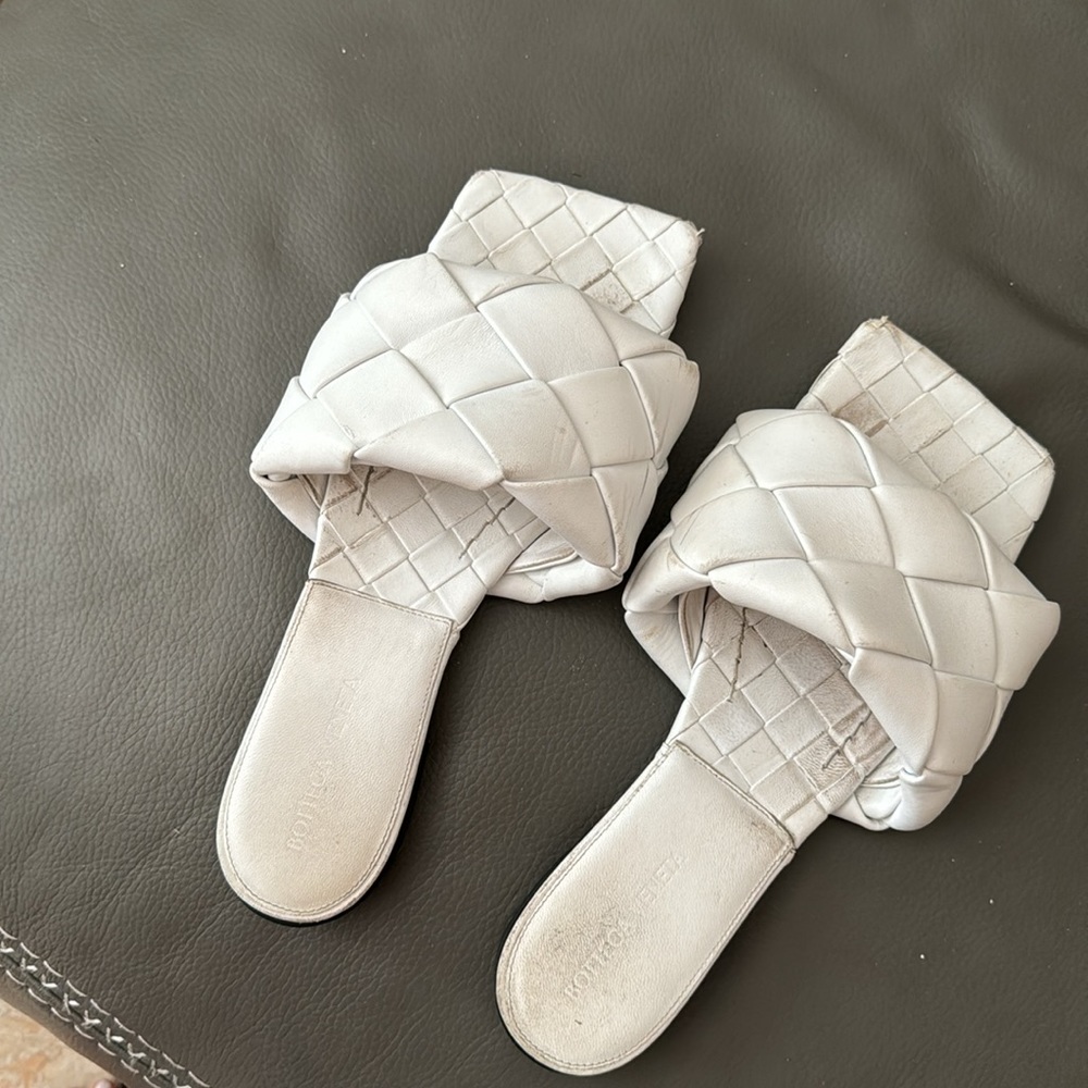 Bottega white sandals - Picture 3 of 3